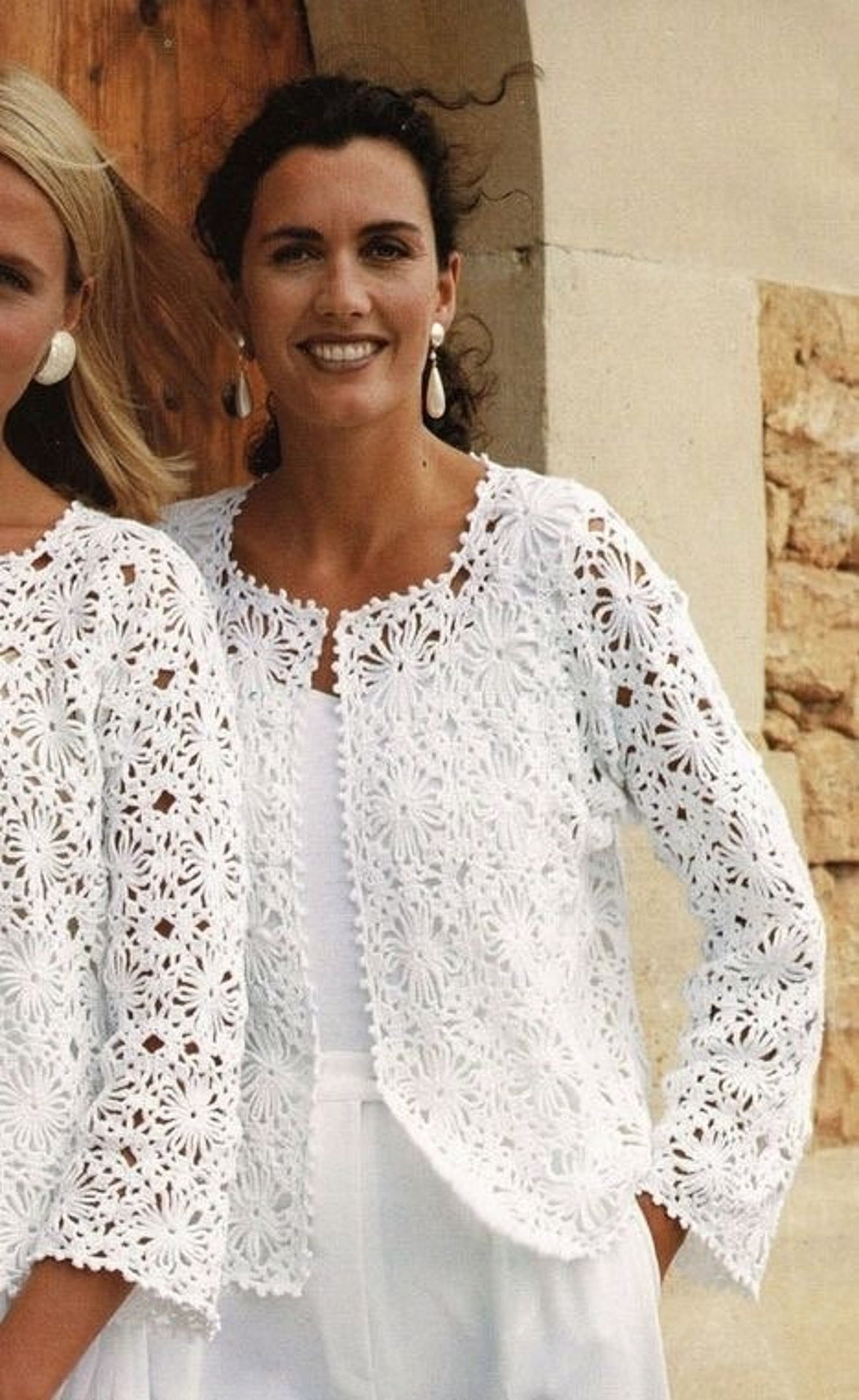 Classic Floral Type Cardigan Crochet Pattern