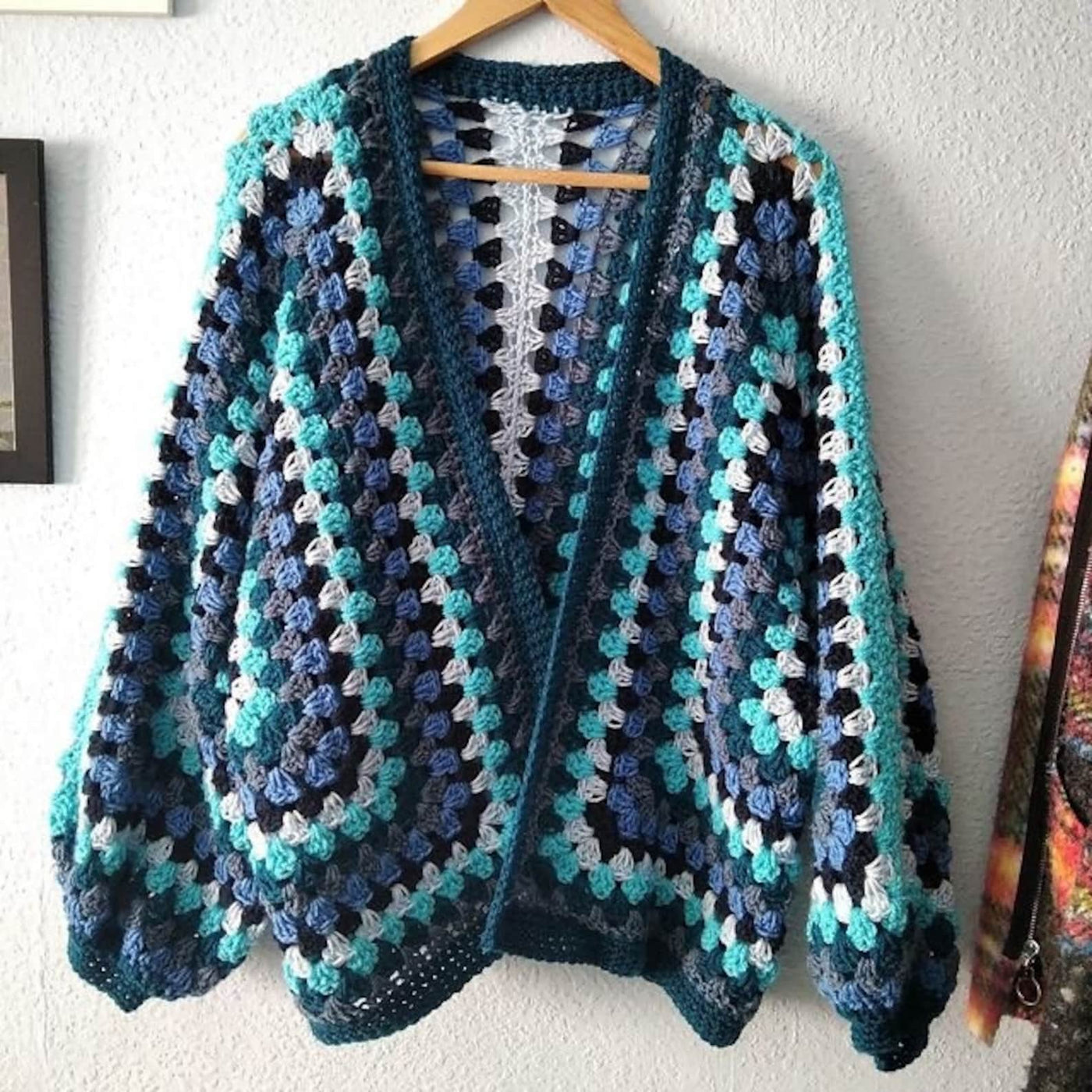 HexaHip Style Chunky Cardigan Crochet Pattern