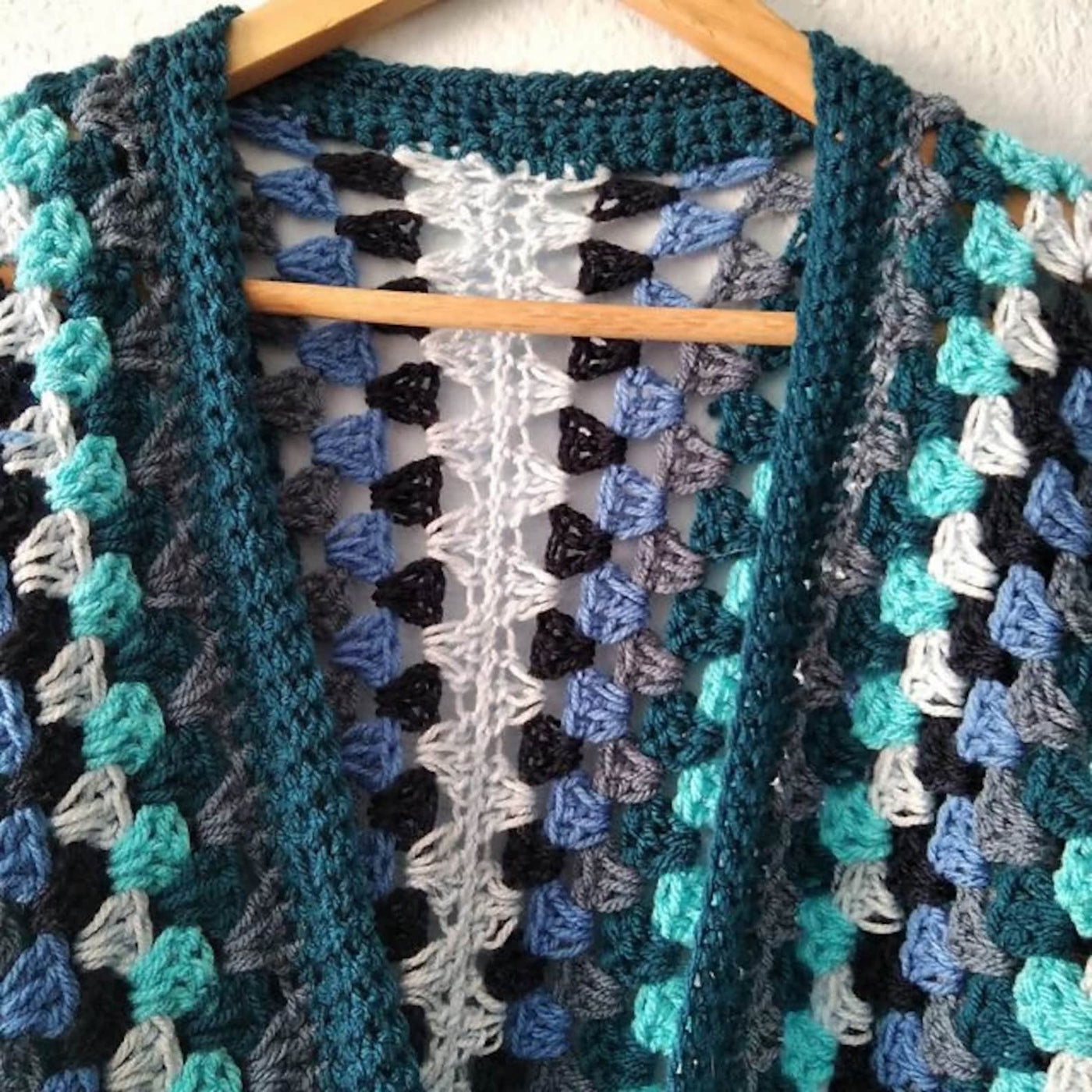 HexaHip Style Chunky Cardigan Crochet Pattern