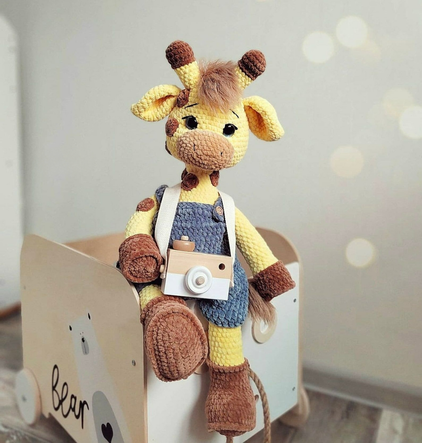 The  Creative Giraffe Crochet Pattern