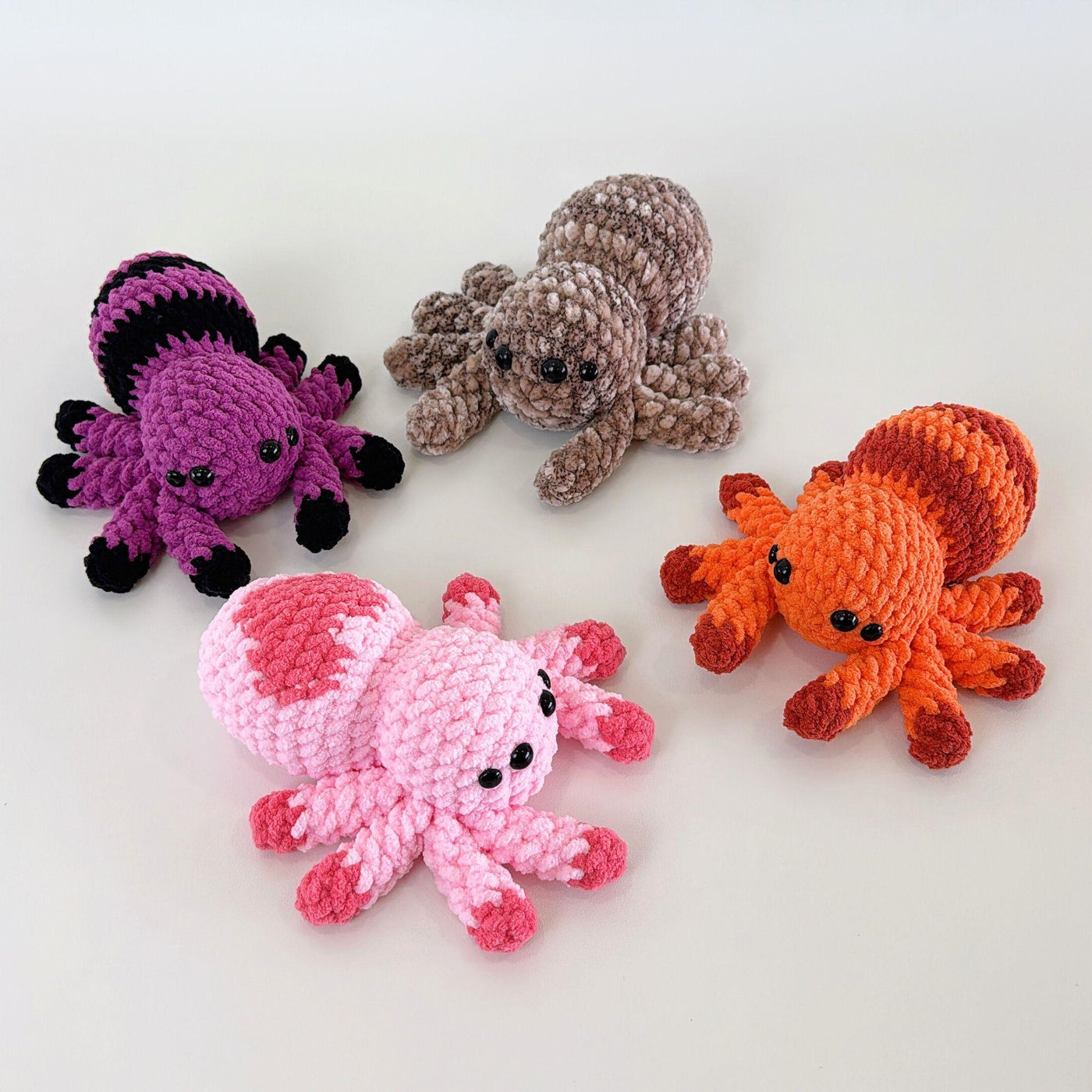 No-Sew Halloween Spider Crochet Pattern